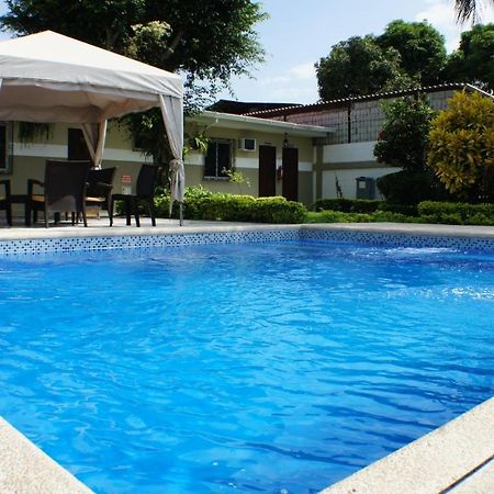 Urdesa Suites Hotel Guayaquil Exteriör bild