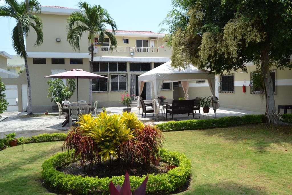Urdesa Suites Hotel Guayaquil Exteriör bild
