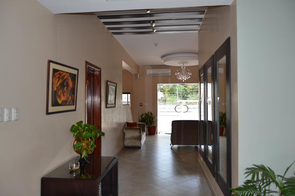 Urdesa Suites Hotel Guayaquil Exteriör bild