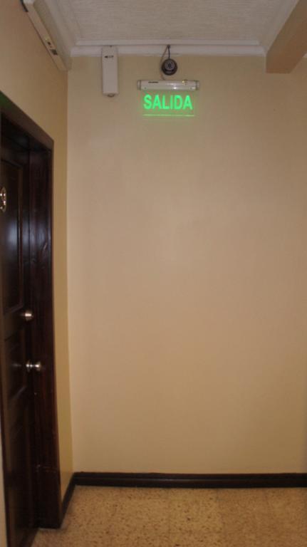 Urdesa Suites Hotel Guayaquil Exteriör bild