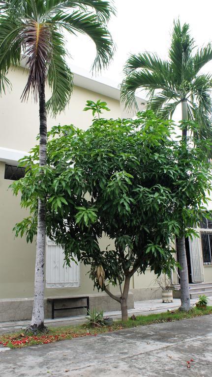 Urdesa Suites Hotel Guayaquil Exteriör bild